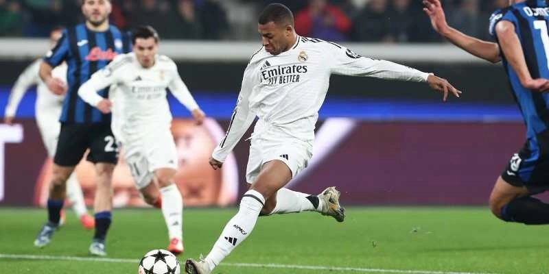 Mbappe lập kỷ lục tại Champions League khi chạm mốc 70 bàn thắng sớm bậc nhất lịch sử